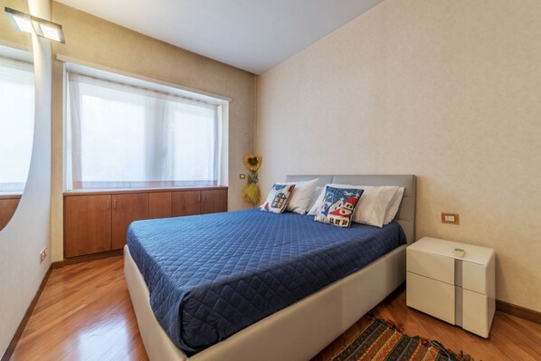 1 bedroom, iron/ironing board, WiFi