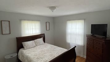 3 chambres, coffre-fort, accès au Wi-Fi (inclus), literie fournie