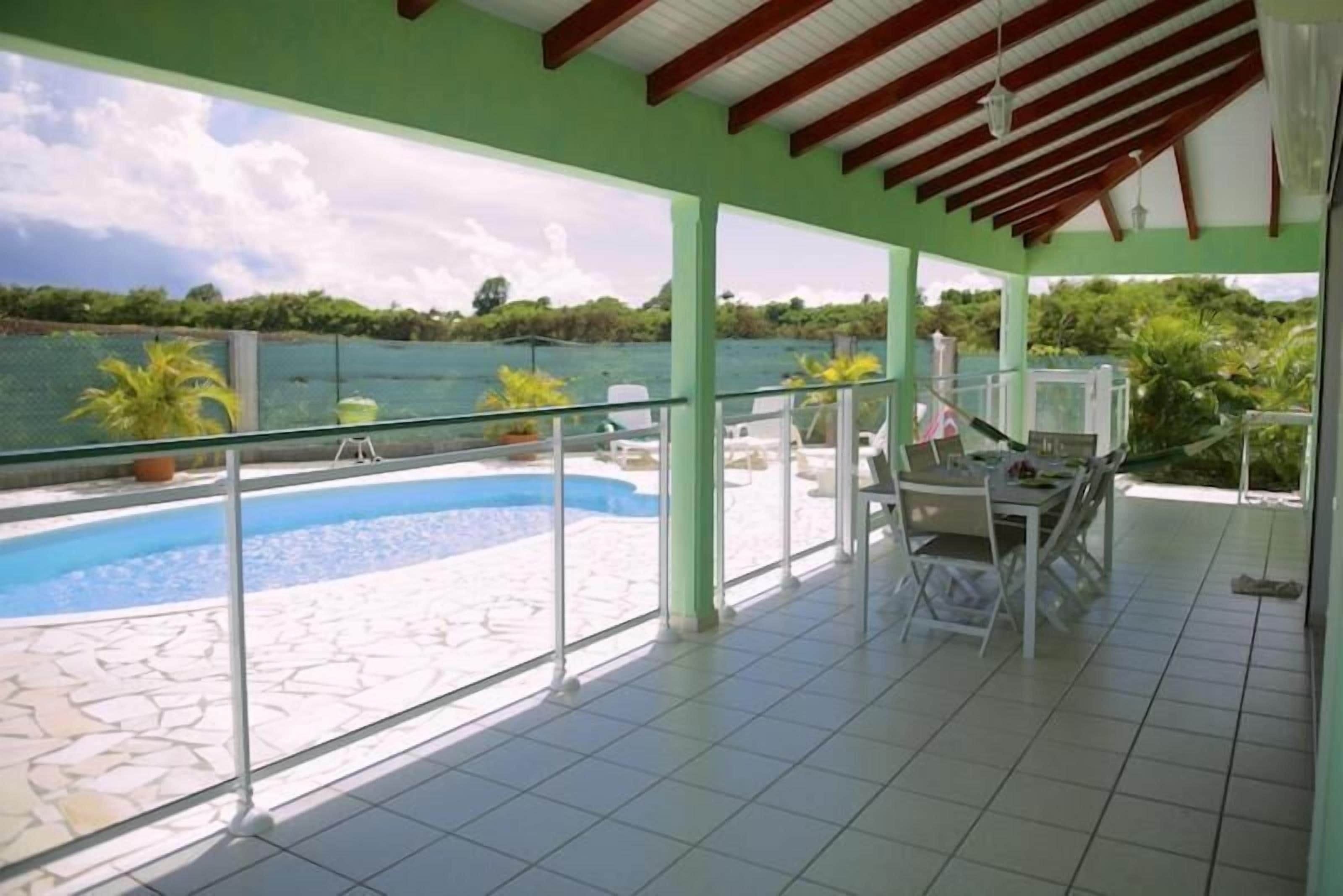 Biệt thự | Ban công