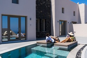 Superior Suite, Private Pool | Private pool - Lavadoze Luxury Suites - Adults only (Santorini)