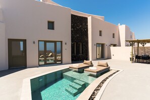 Exterior - Lavadoze Luxury Suites - Adults only (Santorini)