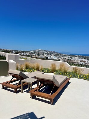 Exterior - Lavadoze Luxury Suites - Adults only (Santorini)