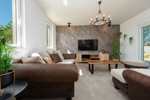 Fernseher