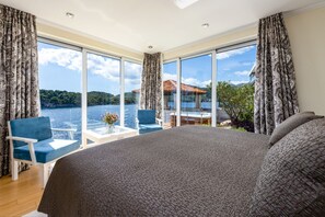 5 chambres, bureau, fer et planche à repasser, Wi-Fi