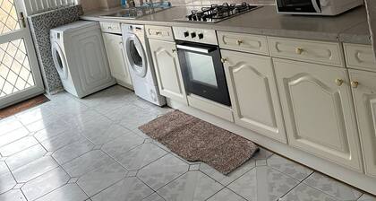 Immaculate 3-bed House in Birmingham