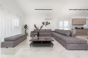 Smart TV - Villa Nikoli in Kolympia (Afandou)