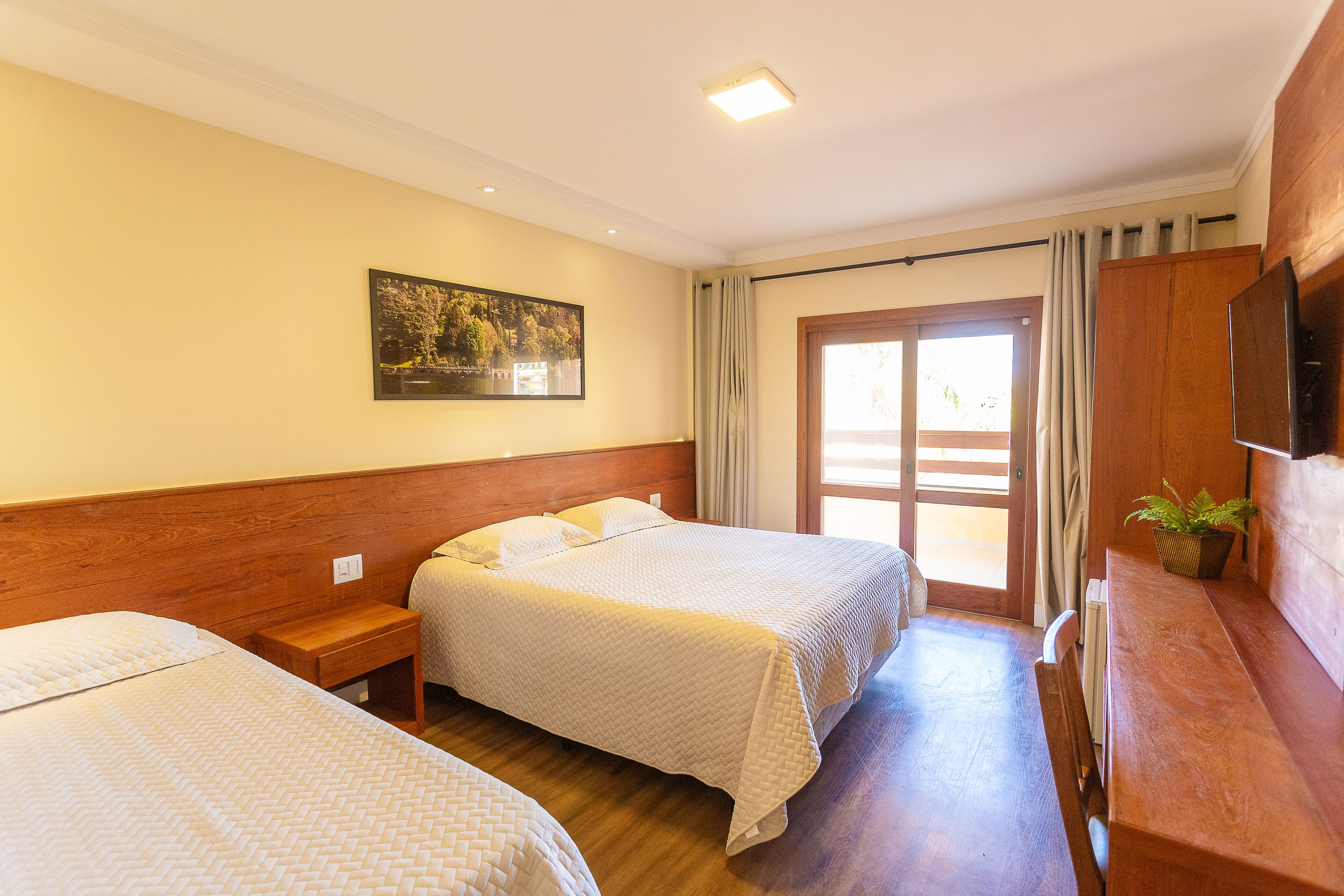 Quarto premium | Wi-Fi de cortesia, roupa de cama