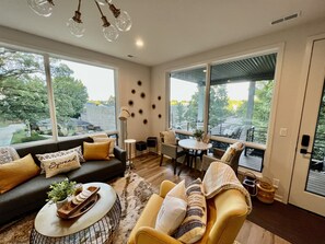 TV connectée, chaîne hi-fi