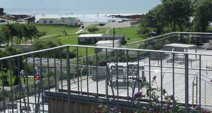 Stunning Views from this lovely holiday home