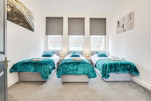 1 bedroom, iron/ironing board, free WiFi, bed sheets - Stunning 1-bed Apartment Bolton Town Centre (Bolton)