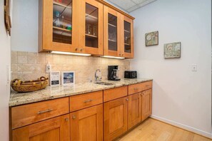 Interior - The Hideaway (South Haven)