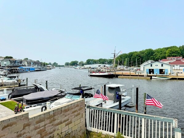 Marina