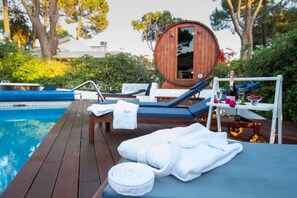 Outdoor pool, a heated pool - Bento Box Villa Family Hub Fitness & Spa (Vilamoura)
