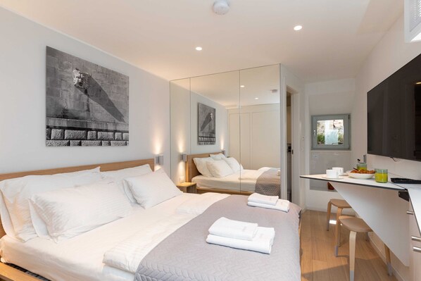 Studio (Studio Apartment) | WLAN