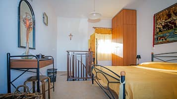 3 間睡房、房內夾萬、熨斗/熨衫板、免費 Wi-Fi