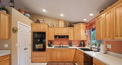 16 Jillian 4 Bedroom Home by RedAwning