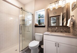 House, 2 Bedrooms | Bathroom | Towels