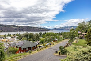 House, 3 Bedrooms | Miscellaneous