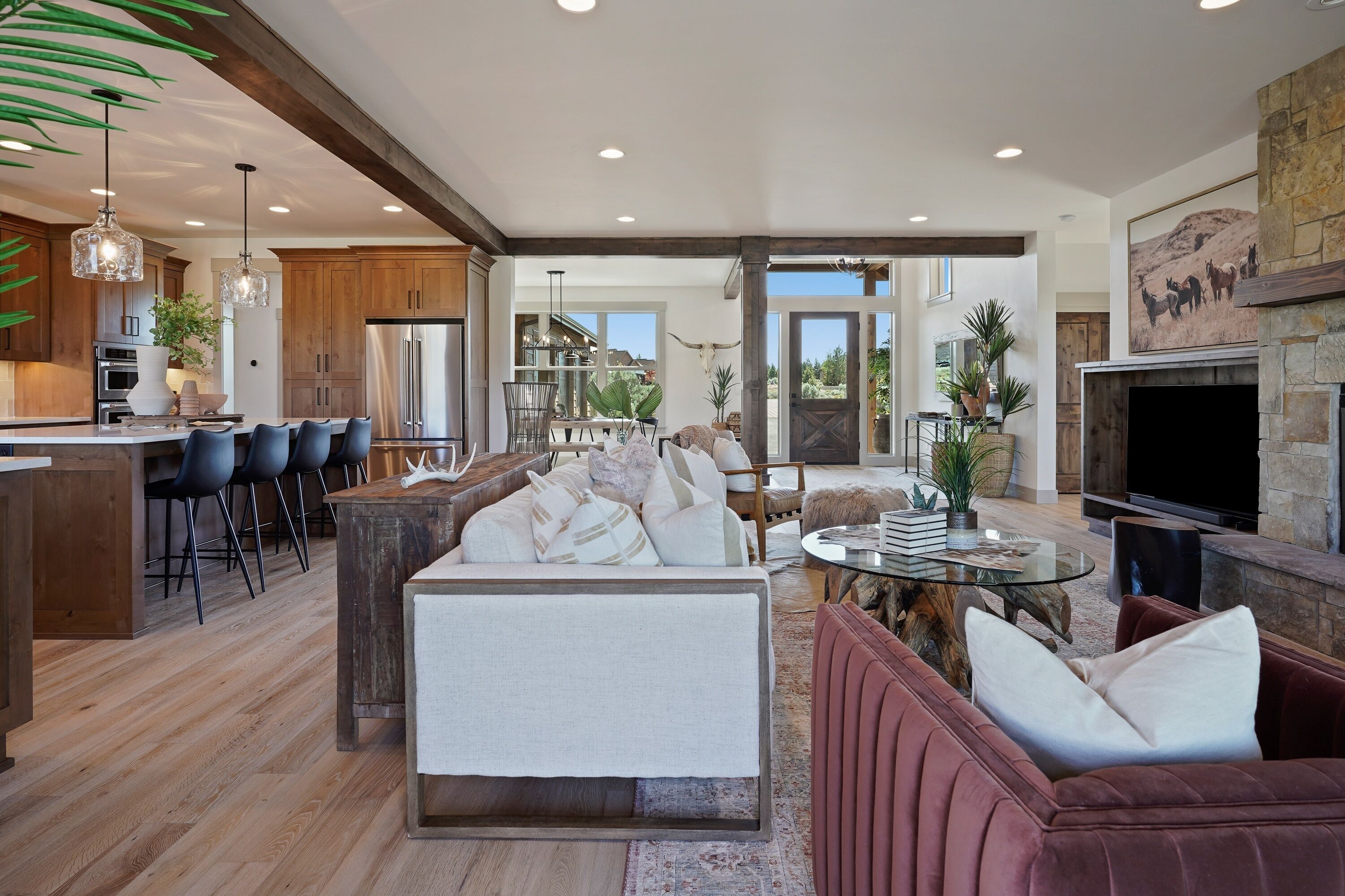 House, 4 Bedrooms | Living room