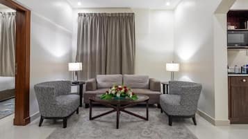Suite Two Bedroom | Área de sala de estar