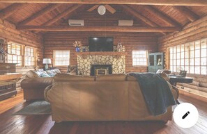 Smart TV, fireplace