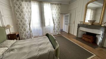 3 bedrooms, internet