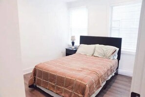 3 Schlafzimmer, Schreibtisch, WLAN, Bettwäsche