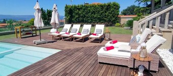 Spectacular villa with infinity pool