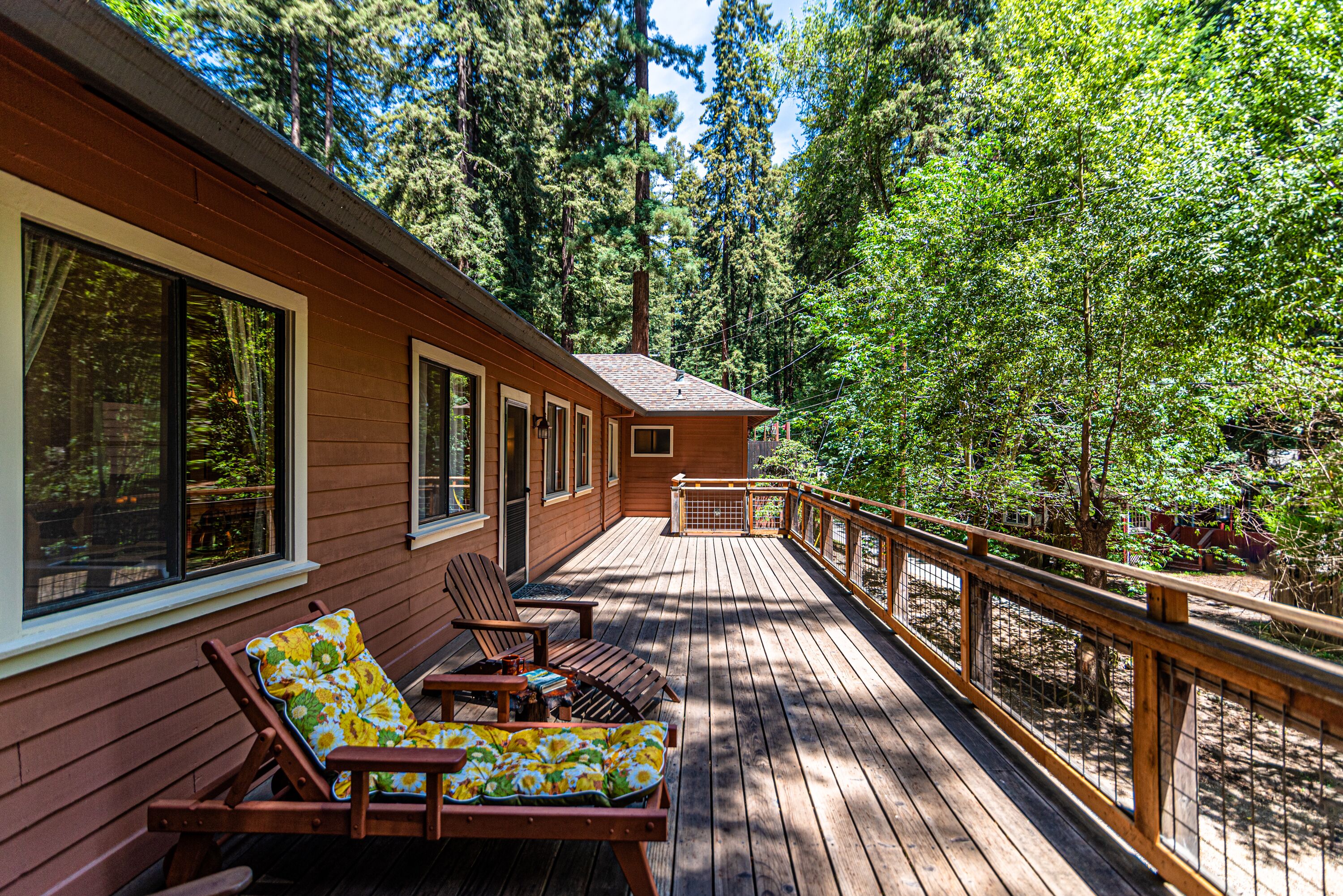 Redwoods Grove Lodge - Spacious 4 bedroom, 2 bath