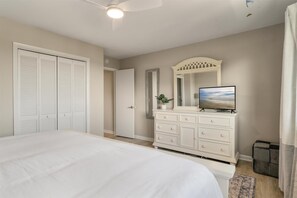 3 Schlafzimmer, Bügeleisen/Bügelbrett, WLAN