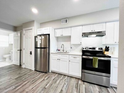 Central+RemoteWork+Ext Stay Discts+Min2Beach