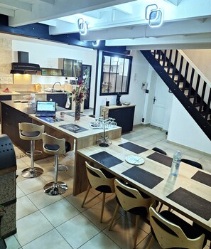 Dining - Villa a 5 Minutes du Centre Ville (Avignon)