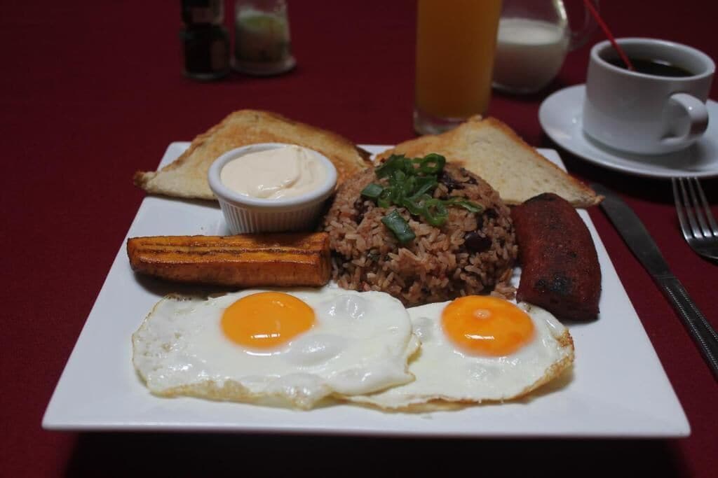 Desayuno