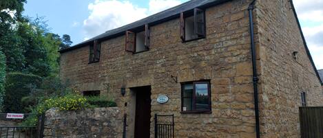 Cottage | Facciata della struttura