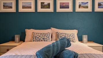 Cottage | 3 bedrooms, individually decorated, individually furnished, free WiFi