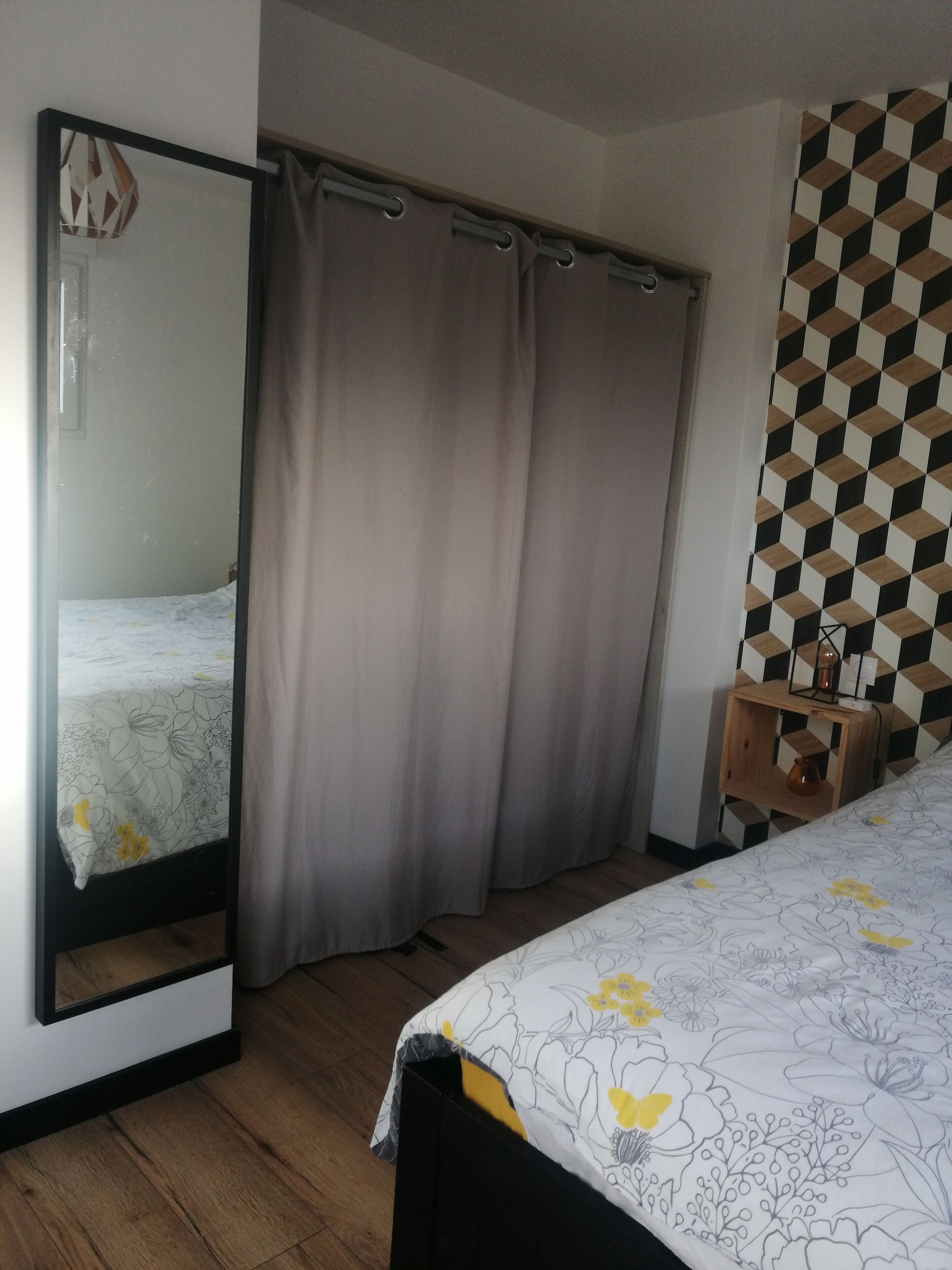 3 bedrooms, desk, travel crib, free WiFi