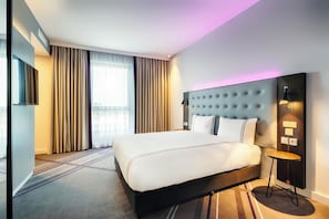 Double Room, Roll-in Shower