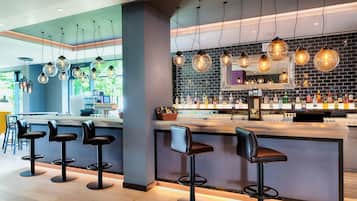 Bar (in der Unterkunft)