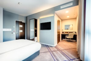 Chambre Double, douche accessible en fauteuil roulant