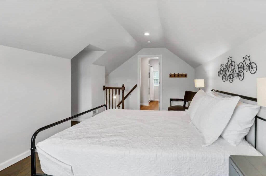 3 多间卧室、熨斗/熨衣板、WiFi、床单