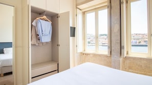 1 bedroom, iron/ironing board, WiFi (free), bed sheets - Blue Oporto Home River Front - Ribeira (Vila Nova de Gaia)