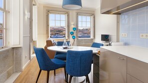 Dining - Blue Oporto Home River Front - Ribeira (Vila Nova de Gaia)