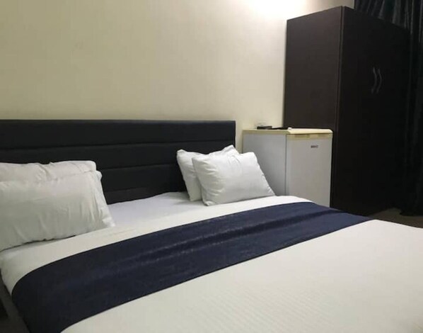 2 habitaciones, wifi y ropa de cama 