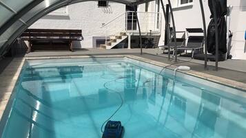 Piscine extérieure, piscine chauffée