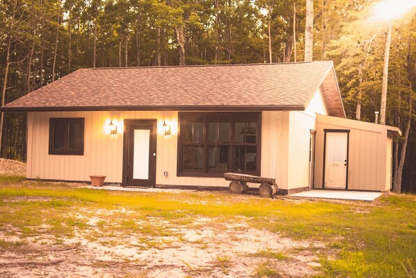 Exterior - Pet Friendly-Secluded-Fire Pit-300mbps internet (Brainerd)