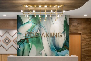 Lobby - Wyndham Garden Winnipeg Airport (Winnipeg)