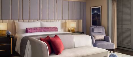 Suite, 1 Schlafzimmer, Balkon (Metropolitan) | Hochwertige Bettwaren, Daunenbettdecken, Pillowtop-Betten, Minibar