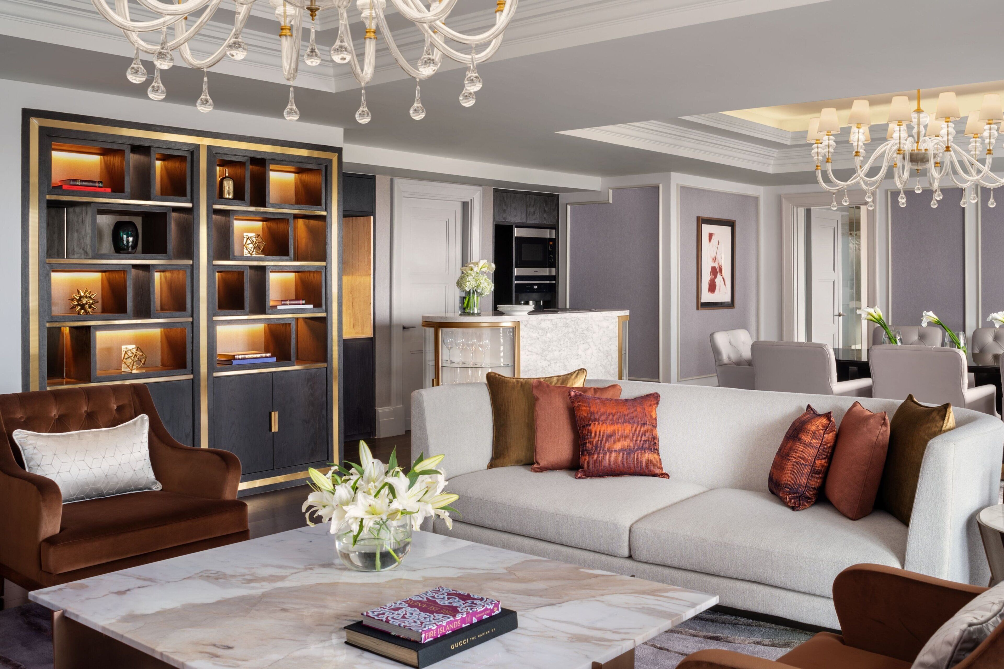 Suite, 1 Bedroom, Balcony (Metropolitan) | Private kitchenette | Espresso maker, coffee/tea maker, electric kettle, highchair