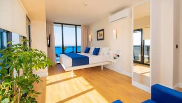 1 Schlafzimmer, Betten mit Memory-Foam-Matratzen, Minibar