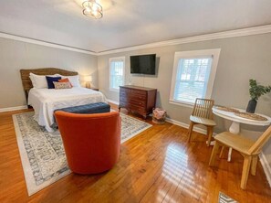 1 bedroom, travel crib, WiFi, bed sheets
